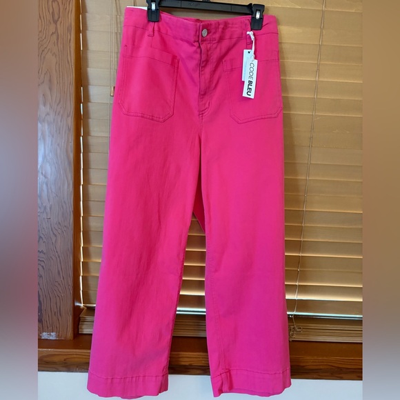 Code Bleu Denim - Code Bleu NWT Pink Flare & Wide Leg Crop Jeans Raspberry Sorbet Color. Size 20W